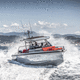barco cabinado fueraborda / bimotor / open / 12 personas máx.
