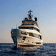 superyate de crucero / raised pilothouse / con 5 camarotes / con 10 literas