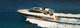 yate a motor de crucero / de deporte / moderno / con hard-top