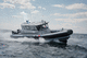 barco de vigilancia / embarcación de servicio portuario / intraborda / fueraborda