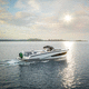barco cabinado intraborda / diésel / eléctrico / con hard-top