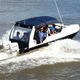 barco de pasajeros / fueraborda