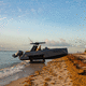 barco open fueraborda / bimotor / casco de planeo / con consola central