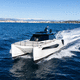 barco cabinado catamarán / fueraborda / bimotor / con hard-top