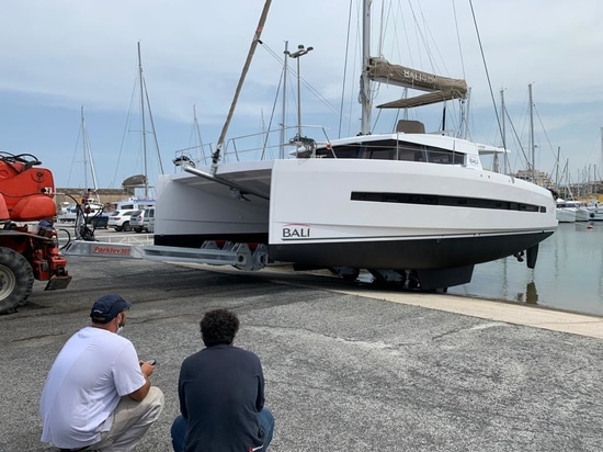 NAUTIPARK, el especialista en catamaranes