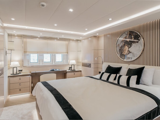 Primer vistazo a bordo del yate Bering B76 Lemanja, de 24 metros de eslora