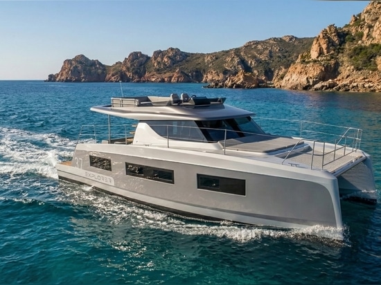AVENTURA 37 EXPLORER Versión FLY