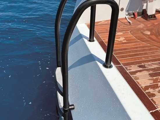 Escalera de carbono desmontable anchura 600 mm