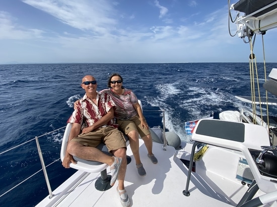 MiniCat es el mejor complemento para nuestro gato de crucero OUTREMER 55
