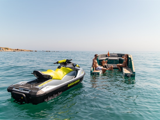 One Water Toys participa en el Valencia Boat Show 2025