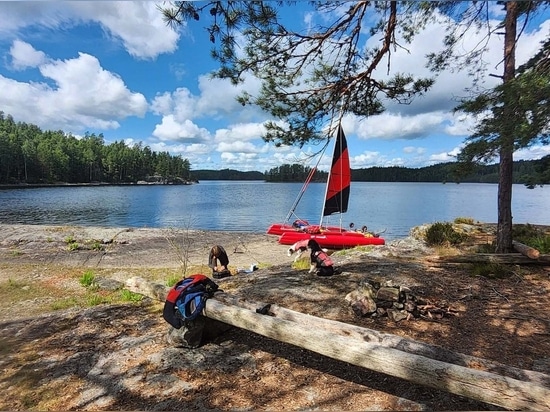 Aventura de varios días en el lago STORA LE de Suecia