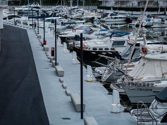 Club Nàutic Port d’Aro: 292 torretas de servicio MARCONN