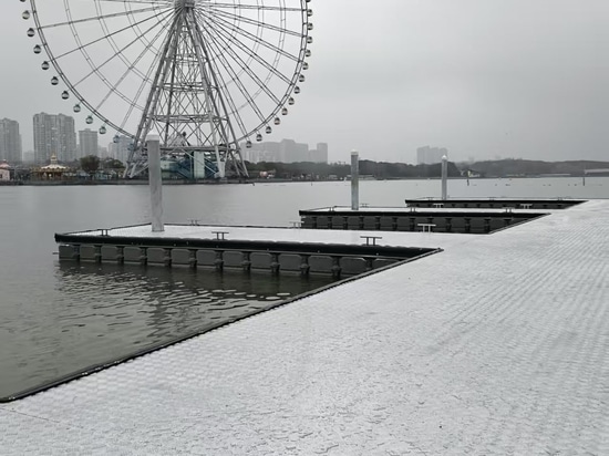 Muelle flotante con placas antideslizantes de aluminio, ciudad de Wuxi